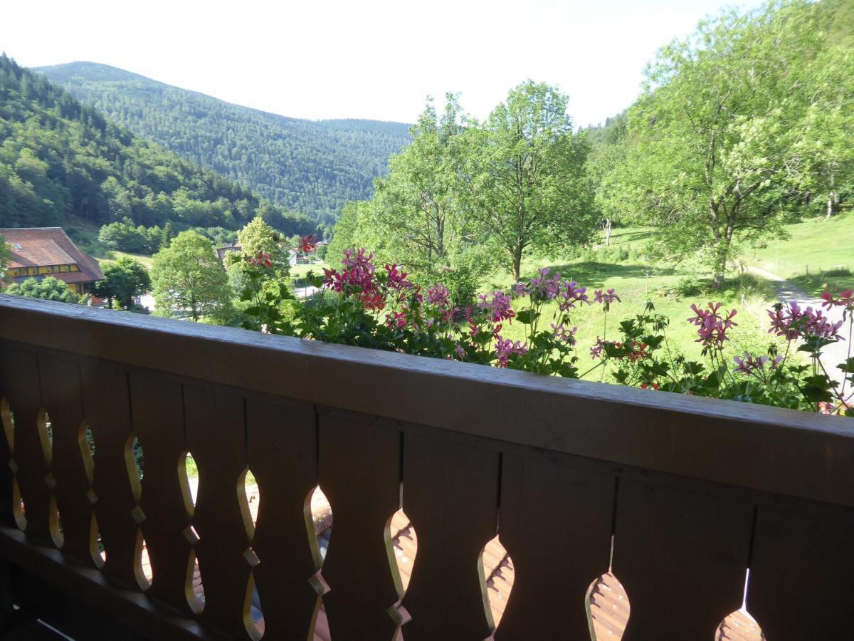 Apartment In Brandenberg With Terrace Todtnau Bagian luar foto